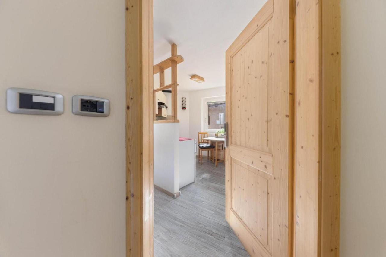 Casa Pare' B&B Tesero Exteriör bild