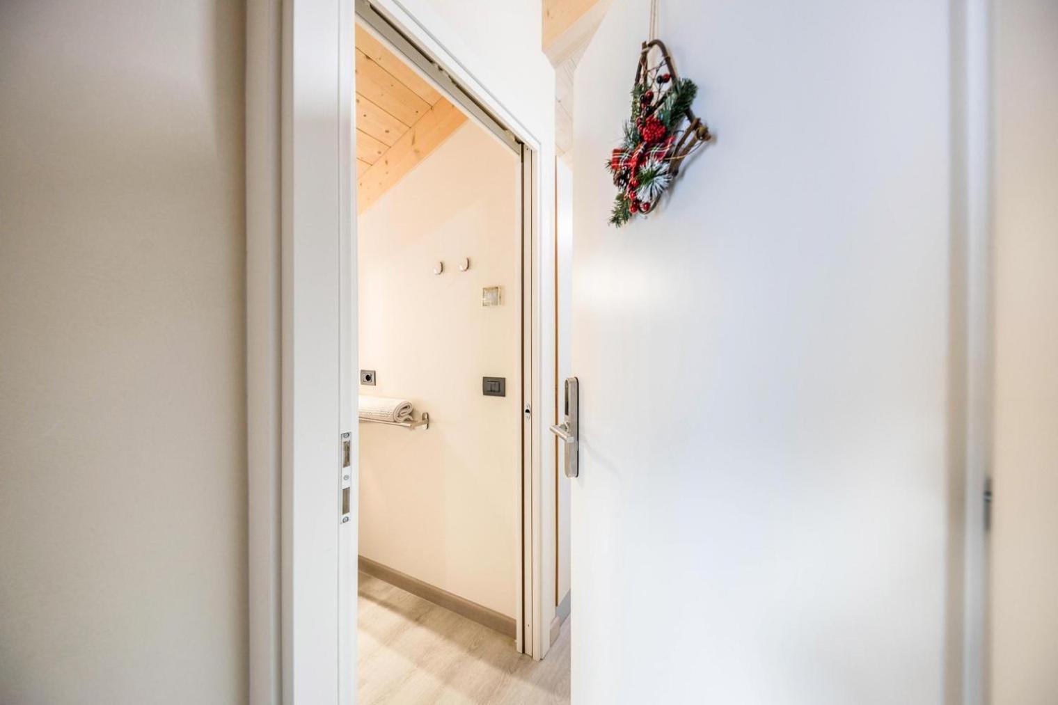 Casa Pare' B&B Tesero Exteriör bild